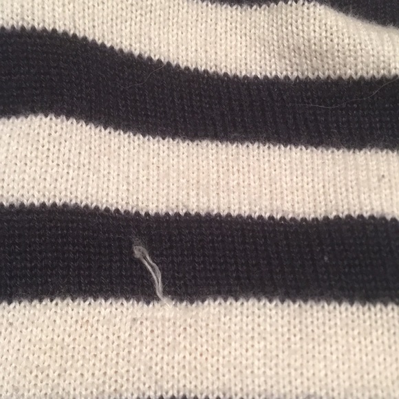 Juicy Couture Blue and White Cardigan - Picture 7 of 7